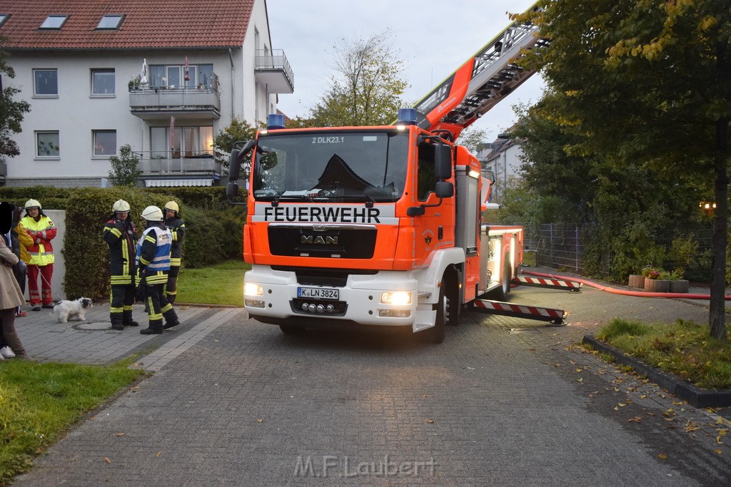 Feuer 2 Y Koeln Suerth Elisabeth Selbertstr P027.JPG - Miklos Laubert